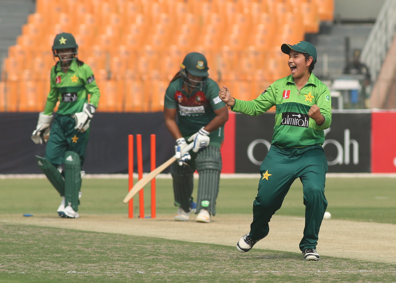 Javeria, Bismah, Sadia hand Pakistan T20 series win over Bangladesh
