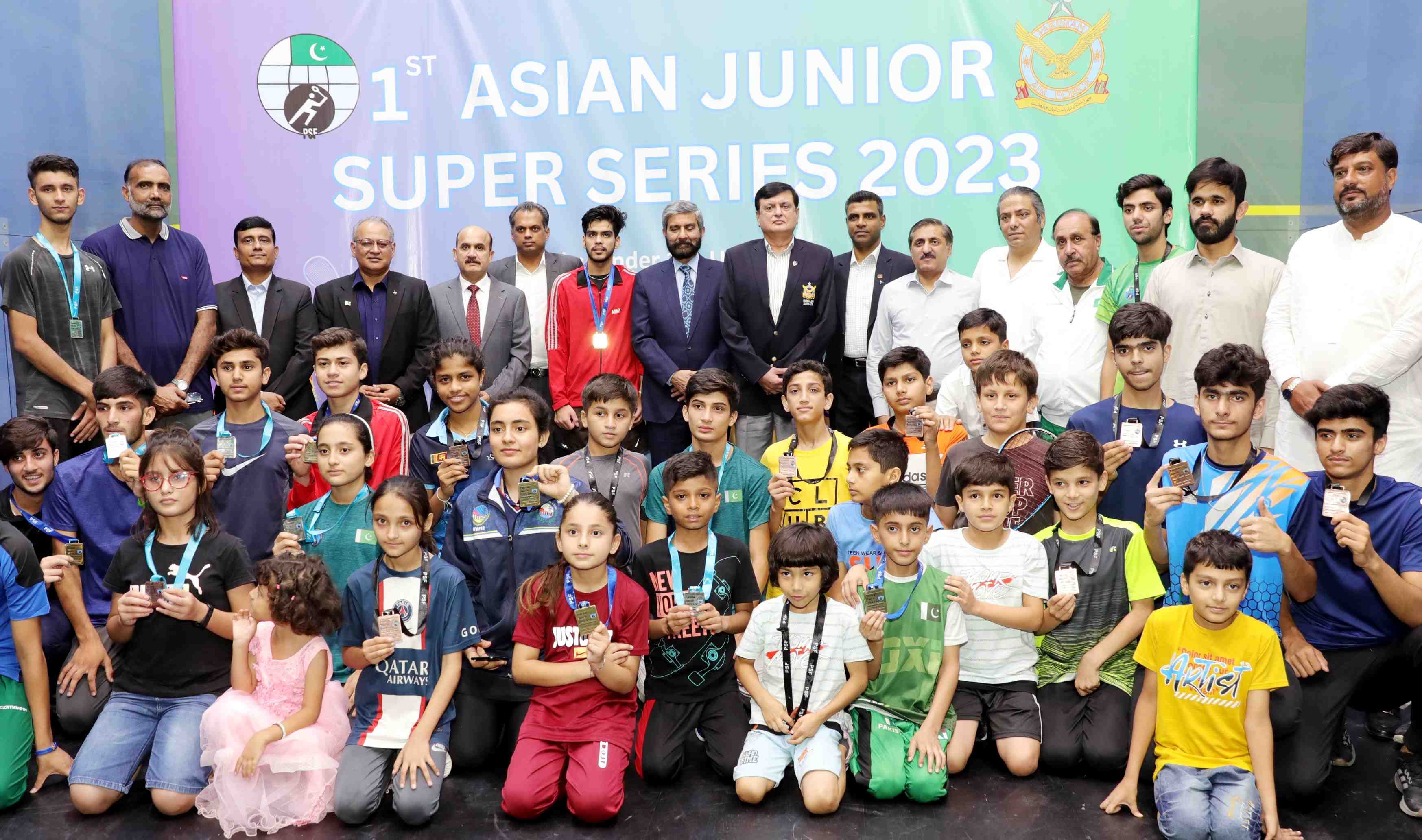 Asian Junior Super Series: Anas clinches U19, Mehwish wins U17 titles