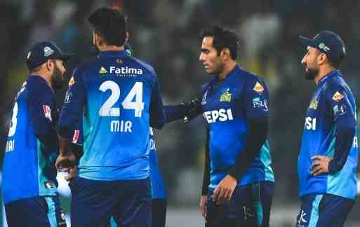 PSL 9: Multan Sultans beat Islamabad United by five wickets