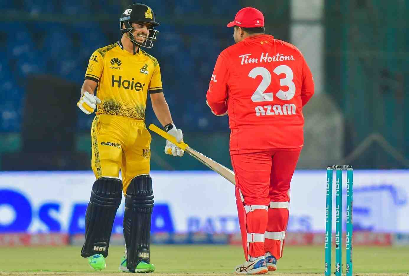 PSL: Islamabad United crush Zalmi by 5 wickets to reach in final