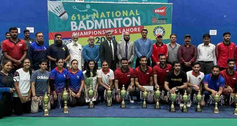 Murad Ali and Mahoor Shahzad become National Badminton Champions