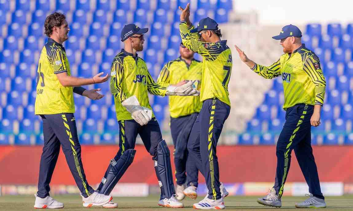 T10: Phil Salt's spicy innings sets up Team Abu Dhabi for big win