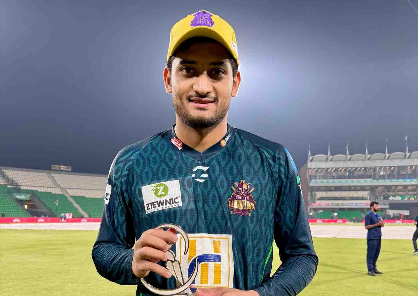 Quetta Gladiators beat Islamabad United by two wickets