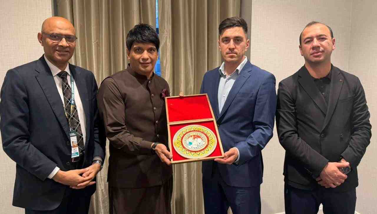 PFF chief holds high-profile meetings ahead of FIFA Congress in Canada