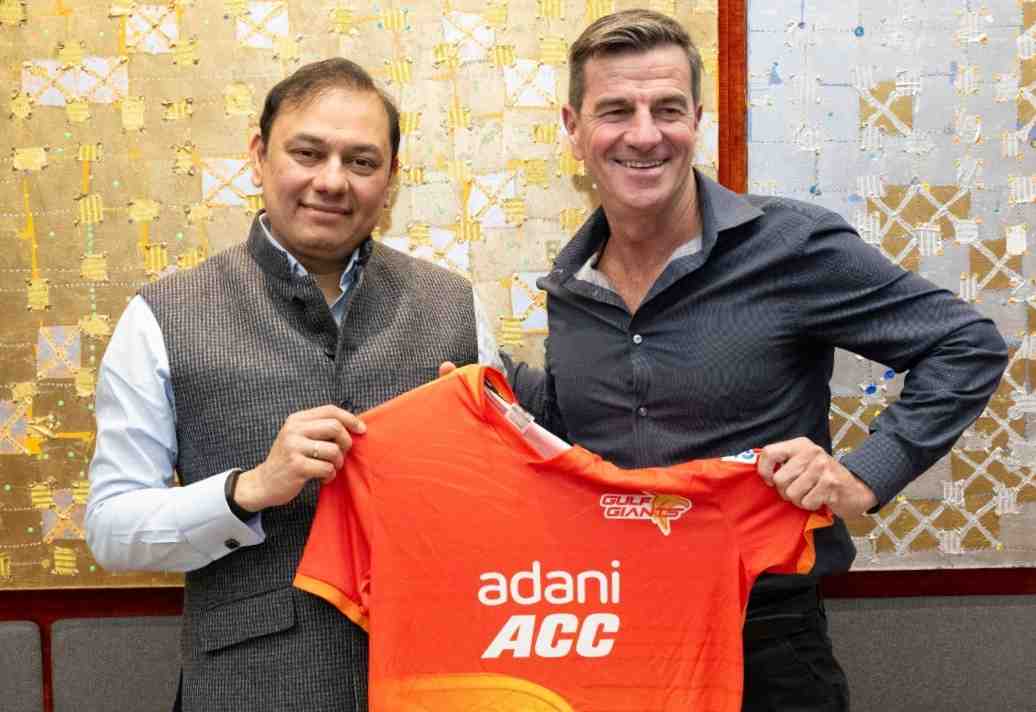 Adani Sportsline Appoints Simon Helmot as Head Coach of Gulf Giants