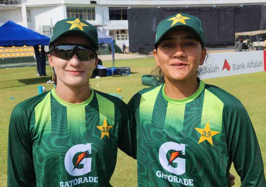 Sri Lanka women beat Pakistan women by six wickets
