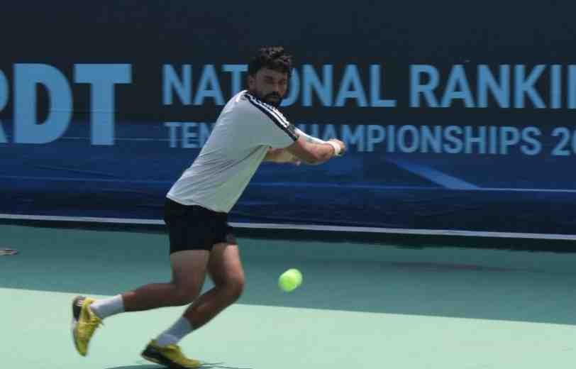 Aqeel Khan and Muzammil Murtaza move in next round in Ranking Tournament