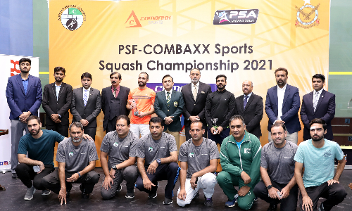 Tayyab clinches International squash title