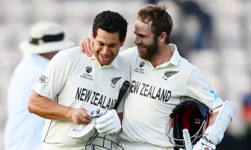 Batter Ross Taylor joins bowlers club