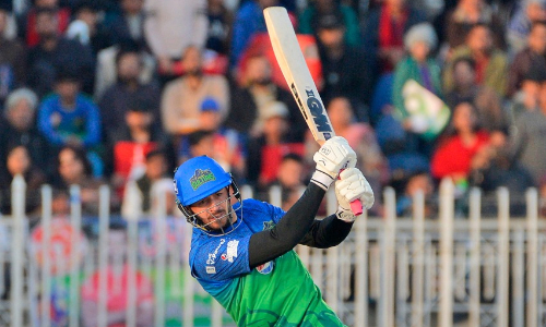 Multan Sultans outclass Islamabad United by 9 wickets