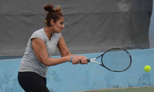 Begum Kulsum Tennis: Ushna trounces Sarah 2-1 in the final