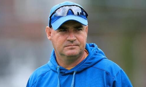 Mickey Arthur signs 3 years contract with English county