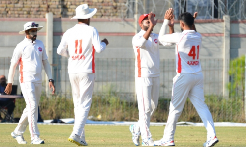 Khyber Pakhtunkhwa bowled out for 175 as Aamir Jamal takes five wickets