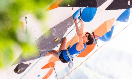LEAD AND SPEED CONTINUE IN CHAMONIX: PARACLIMBING CONCLUDES IN VILLARS