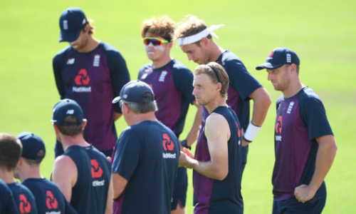 England selectors name 14-man squad for second Test