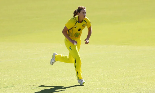 Australian Girl Perry back to number one in ODI Player Rankings