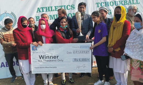 Momna declares best athlete: Peace College wins Inter-College Games Trophy