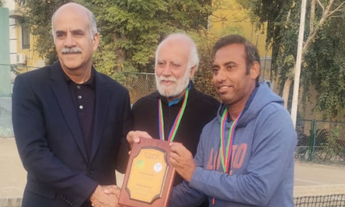 Aqeel Khan wins the title of Shaheed Inspector Imran Abbas Tennis Tournament