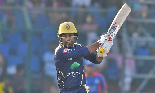 Azam Khan, Sarfaraz Ahmed secure five-wicket win for Quetta Gladiators