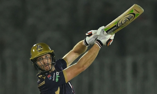 Guptill the hero as Quetta Gladiators beat Karachi Kings again