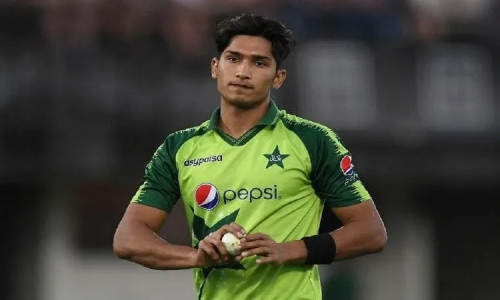 Mohammad Hasnain to replace Shaheen Afridi in Asia Cup 2022