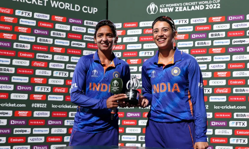 Mandhana and Kaur set up India win with stylish tons in ICC World Cup
