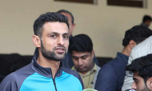 Mohammad Hafeez in conversation with Shoaib Malik