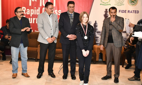 Shahid Hussain wins the title of Islamabad Open Rapid Chess Tournament 2022
