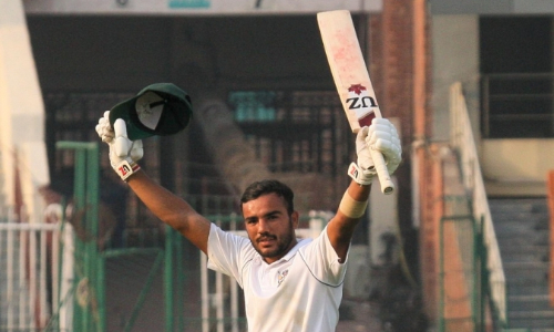 Quetta lad Wahid Bangalzai smashes unbeaten double-century