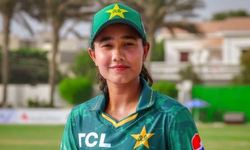 Debutant Tuba inspires Pakistan to six-wicket win against Sri Lanka