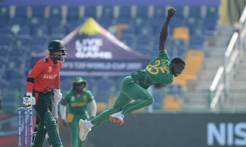 South Africa overcome Bangladesh by six wickets