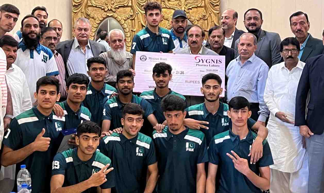 PVF disburses Cash Award among U18 players on achievements