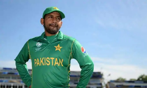 Sarfaraz Ahmed and Usman Salahuddin fined for code of conduct breaches