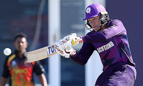 Scotland beat PNG by 17 runs