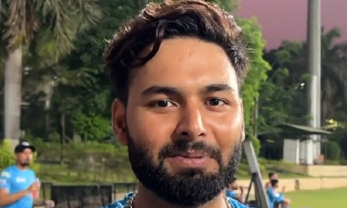 Player can refuse champagne, says a official